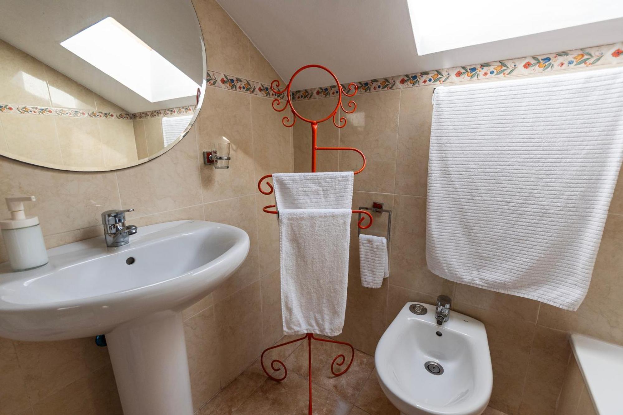 Appartement La Buhardilla De Olivia à Málaga Extérieur photo